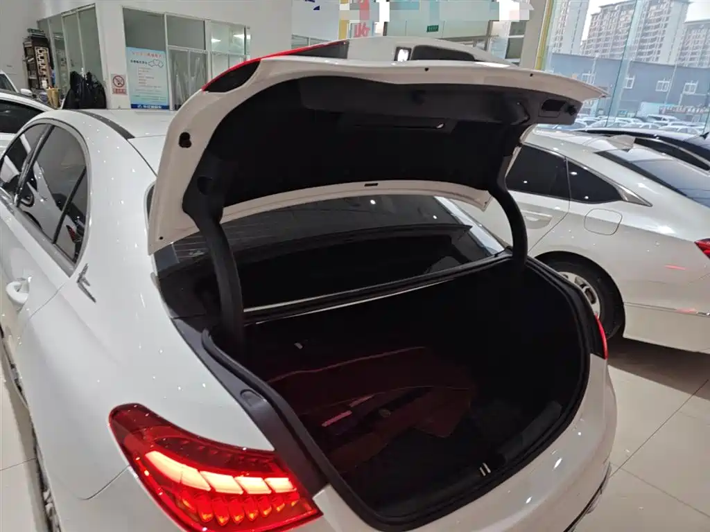 Mercedes-Benz C-Class 2022 Facelift C 200 L Sport фото 19