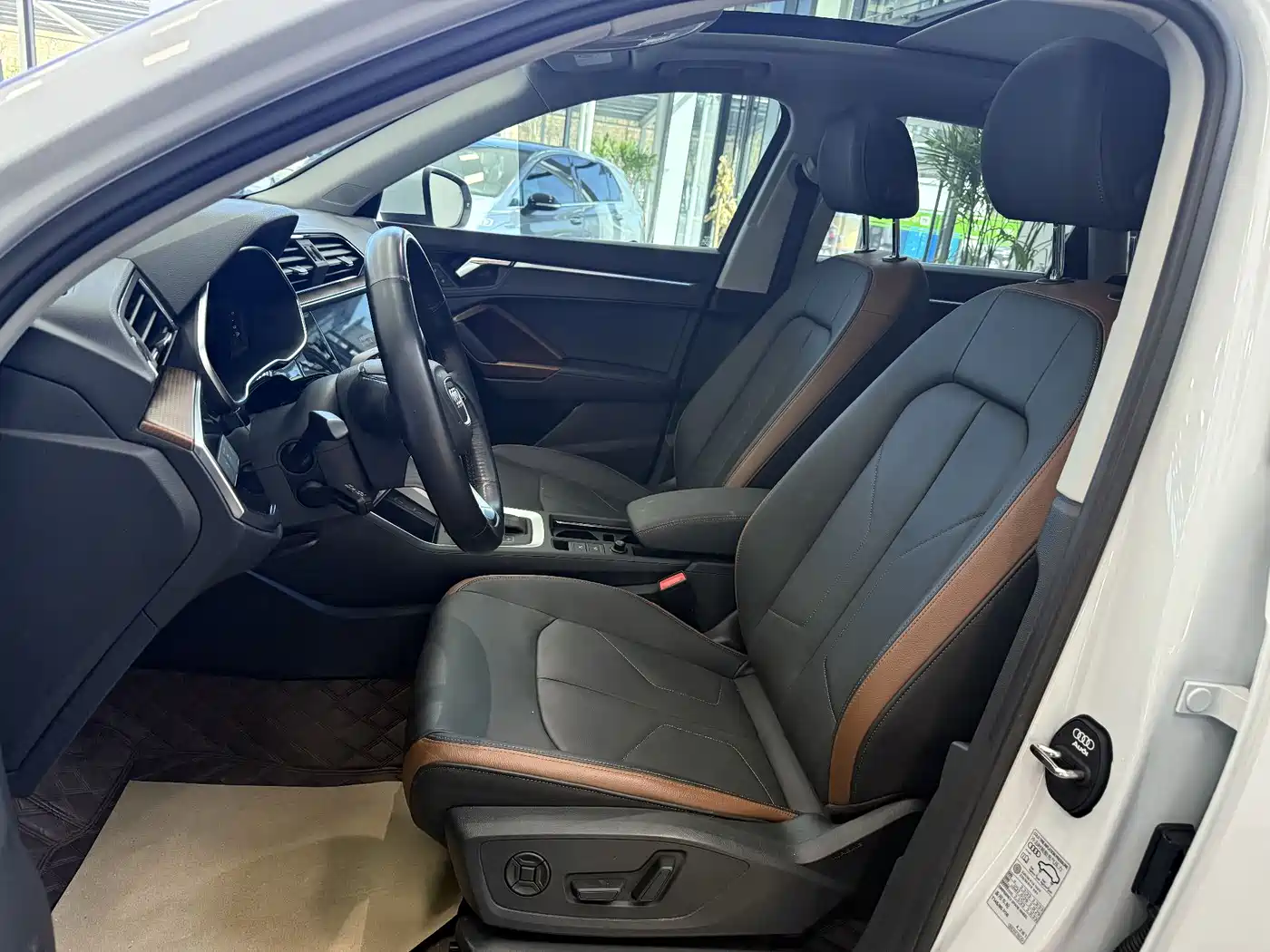 Audi Q3 2022 35 TFSI Fashion Elegance фото 19