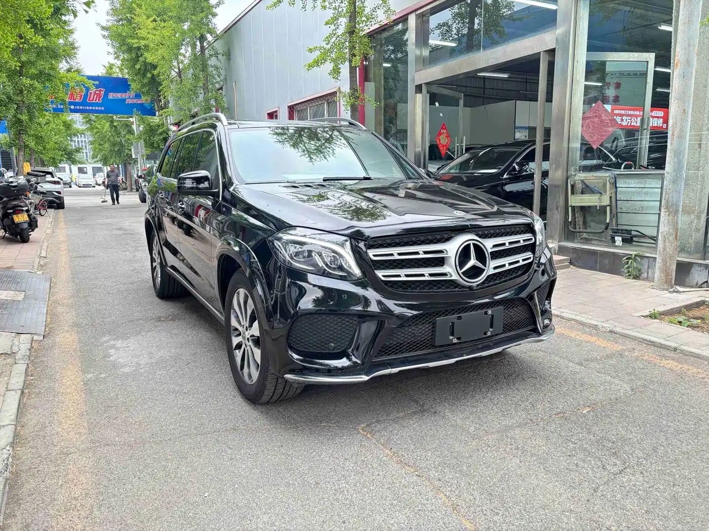 Mercedes-Benz GLS 2018 GLS 400 4MATIC Dynamic фото 3