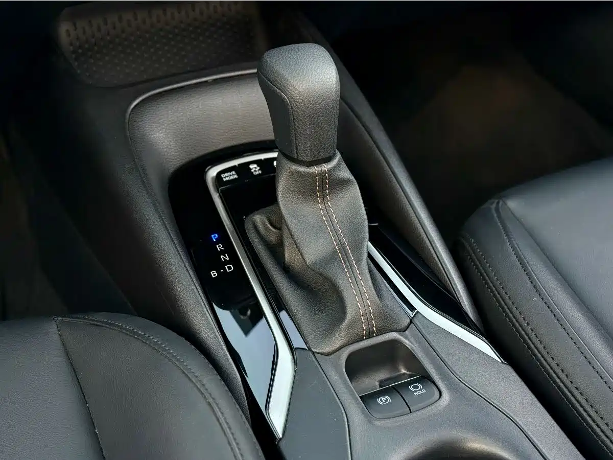 Toyota Levin 2024 Smart Hybrid 1.8L Luxury Edition фото 11