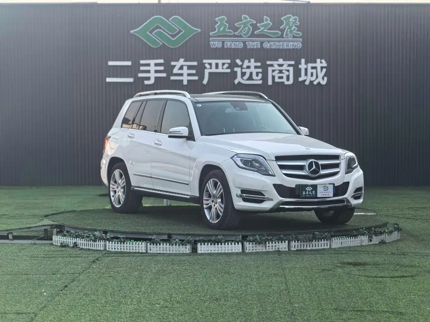 Mercedes-Benz GLK-Class 2013 GLK 300 4MATIC Fashion фото 3