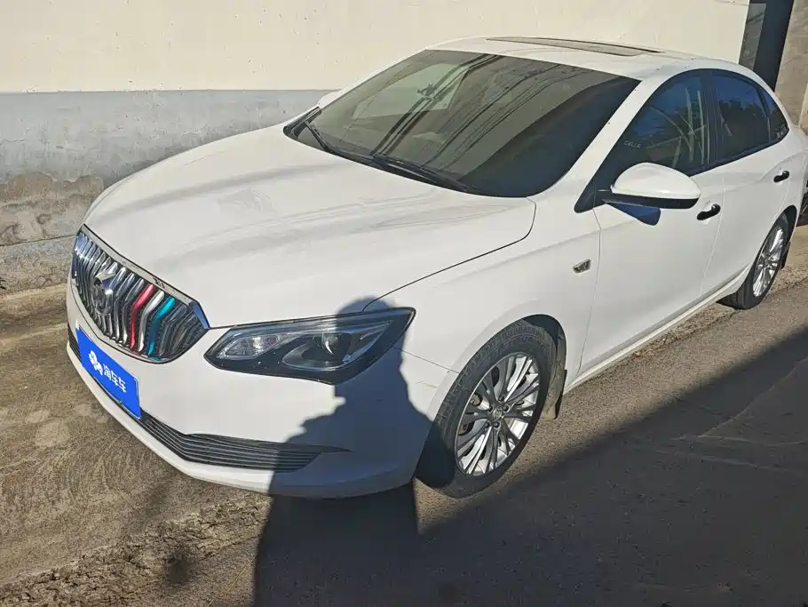 Фото 1 - Buick Excelle