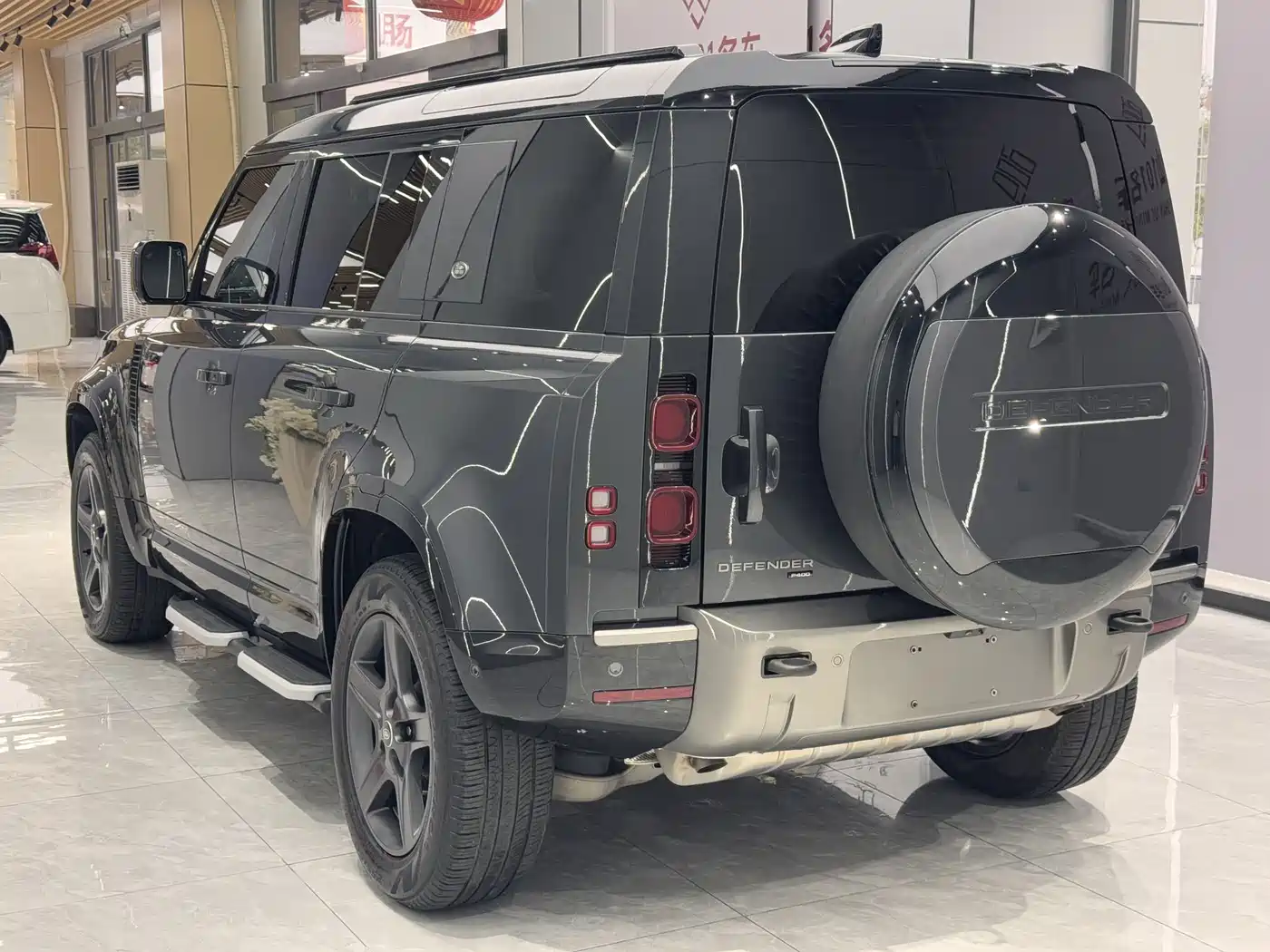 Land Rover Defender 2023 Facelift 110 3.0T P400 X-DYNAMIC HSE фото 8