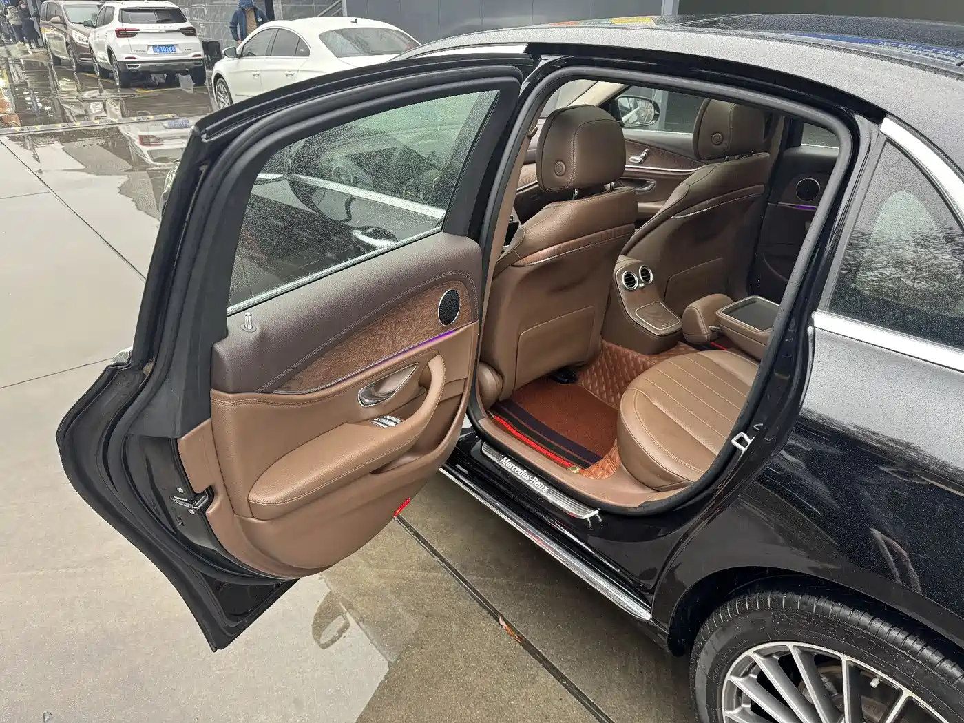 Mercedes-Benz E-Class 2021 Facelift E 260 L фото 11