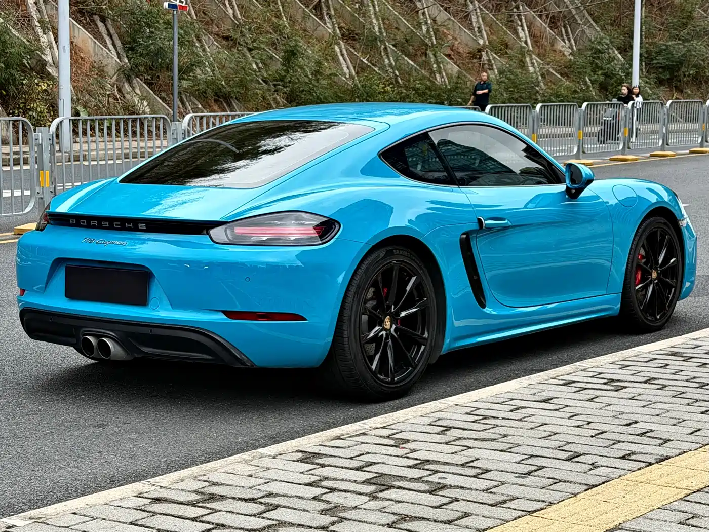 Porsche 718 2018 Cayman 2.0T фото 5