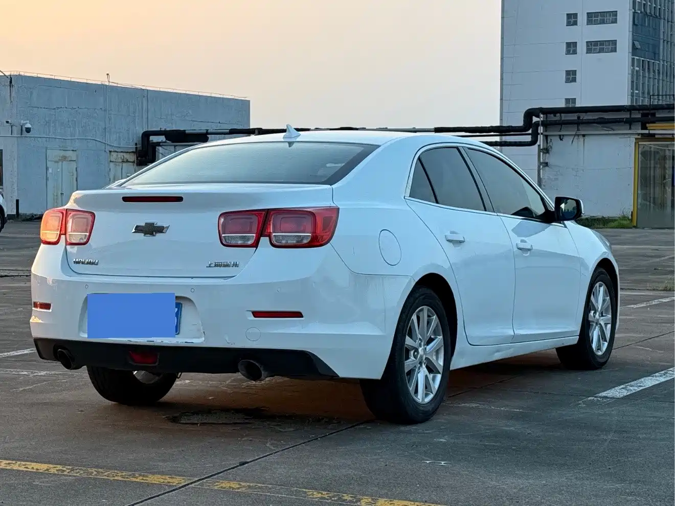Chevrolet Malibu 2012 2.0L Automatic Luxury Edition фото 6