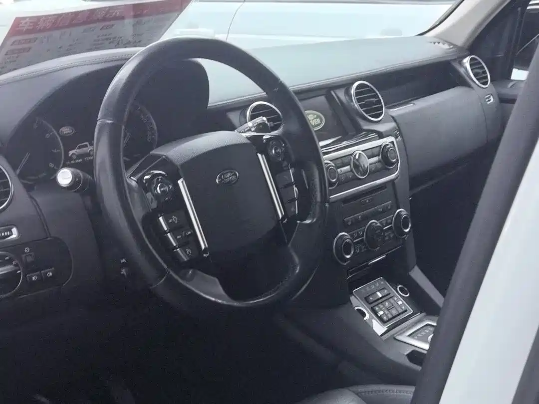 Land Rover Discovery 2014 3.0 SC V6 HSE Luxury фото 14