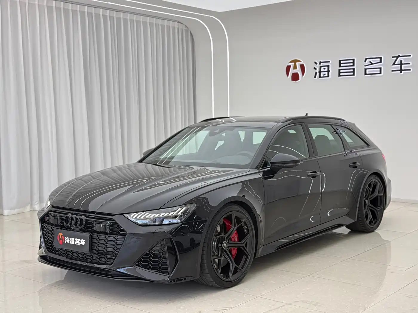 Audi RS 6 2025 RS 6 4.0T Avant performance фото 10