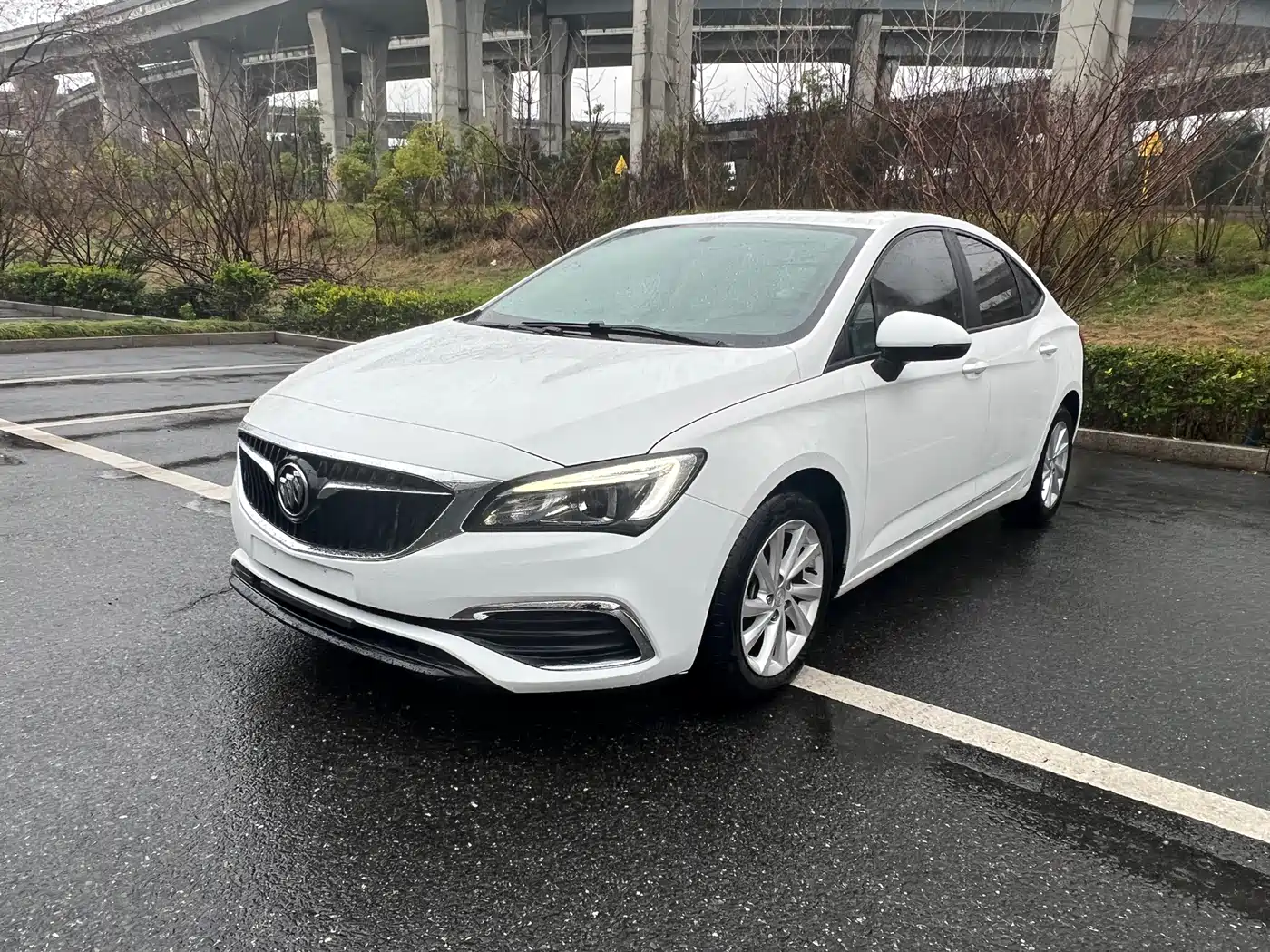 Buick Verano 2018 Sedan 15S Automatic Leading