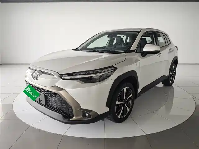 Toyota Frontlander 2022 2.0L CVT Luxury PLUS Edition