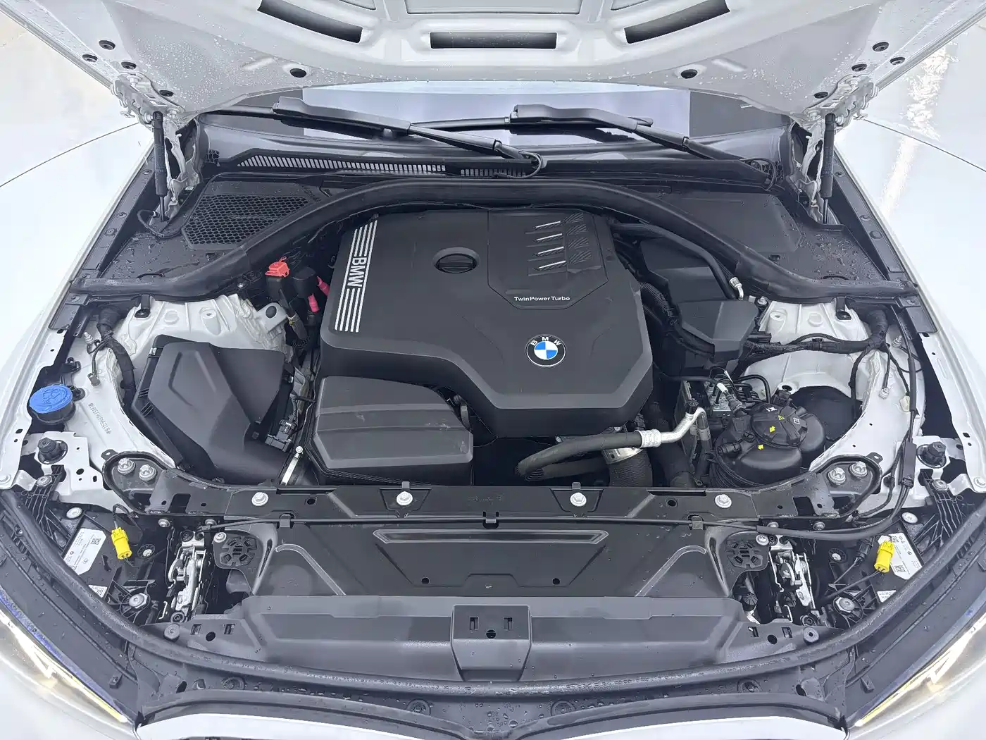 BMW 3 Series 2023 320Li M Sport Package фото 13