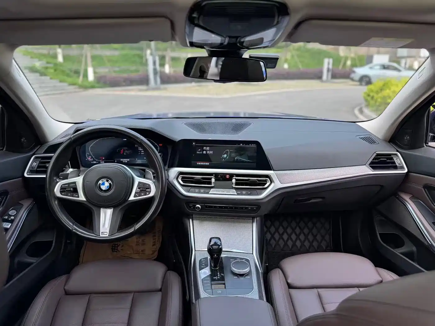 BMW 3 Series 2020 325Li M Sport Black Night Package фото 9