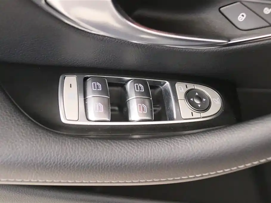 Mercedes-Benz E-Class 2019 E 300 L Sport Fashion фото 14