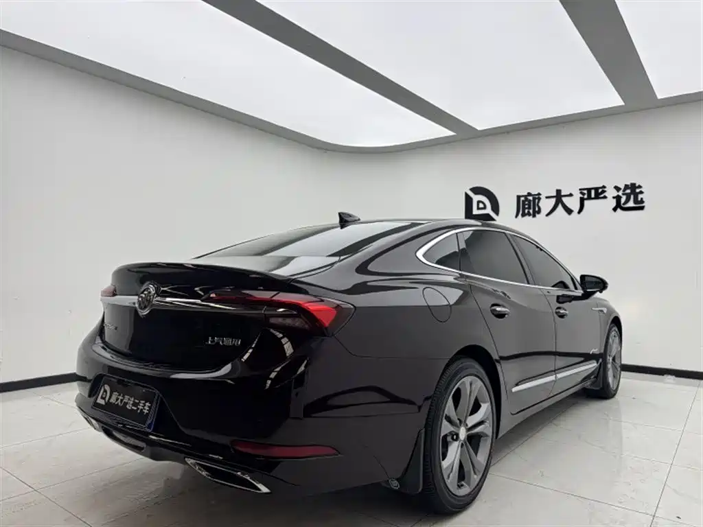 Buick LaCrosse 2022 Avenir First Edition фото 6