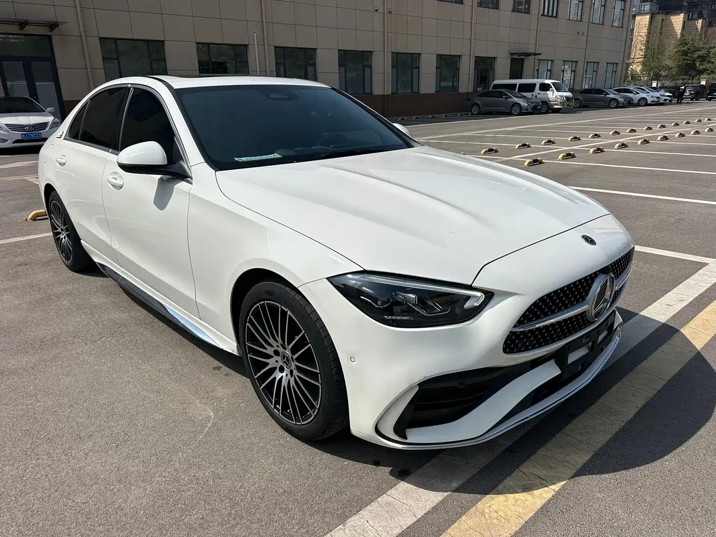 Mercedes-Benz C-Class 2023 Facelift C 200 L Sport Edition фото 3