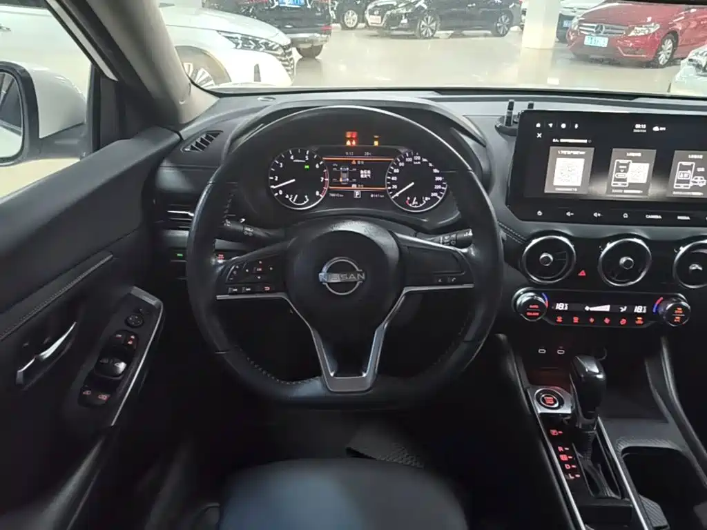 Nissan SYLPHY, миниатюра 11