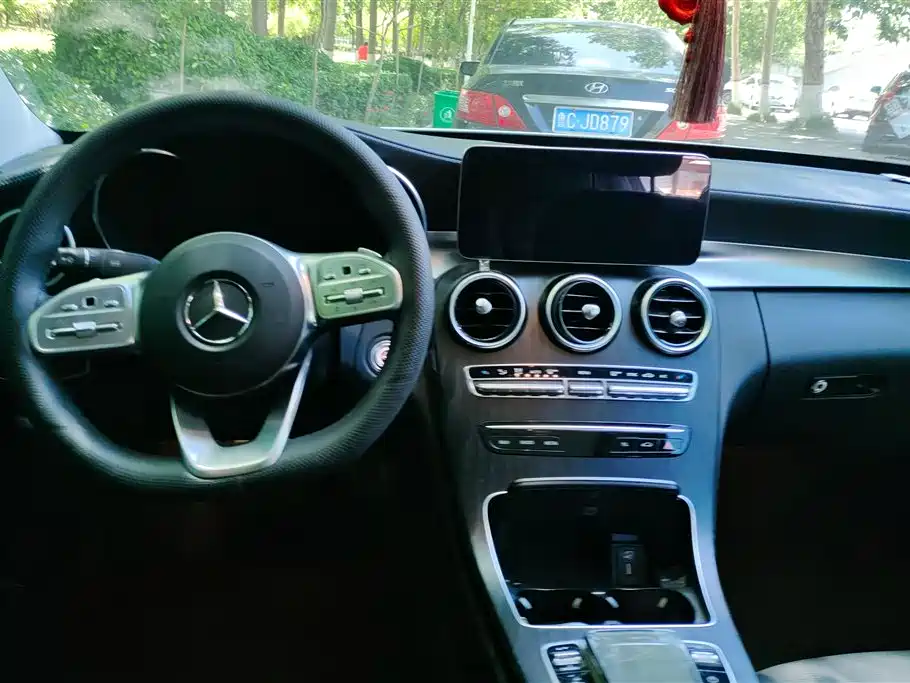Mercedes-Benz C-Class 2020 Facelift C 260 L Sport фото 12