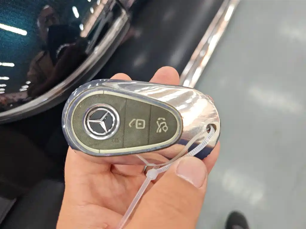 Mercedes-Benz C-Class 2023 Facelift C 260 L Sport Edition фото 9