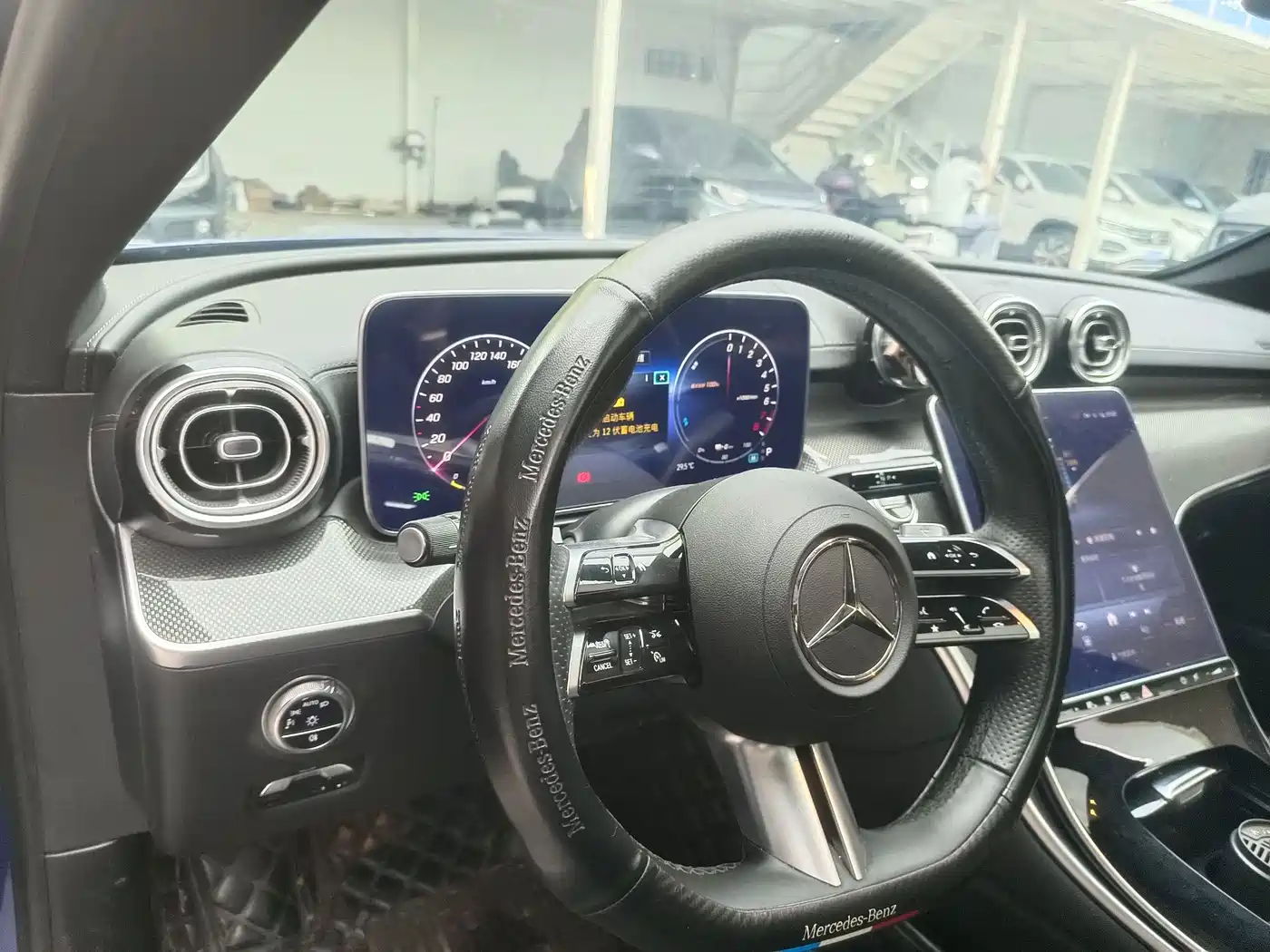 Mercedes-Benz C-Class New Energy 2023 C 350 eL фото 6