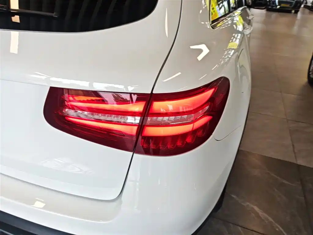 Mercedes-Benz GLC 2019 Model GLC 200 L 4MATIC фото 8