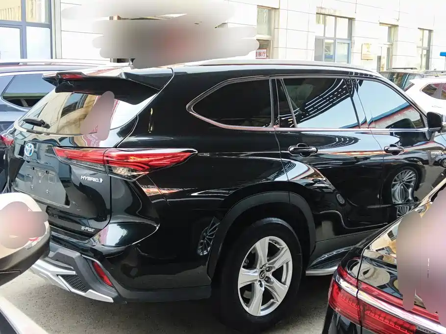 Toyota Highlander 2024 2023 Model 2.5L Smart Hybrid Four-Wheel Drive Elite Edition 7-Seater PLUS