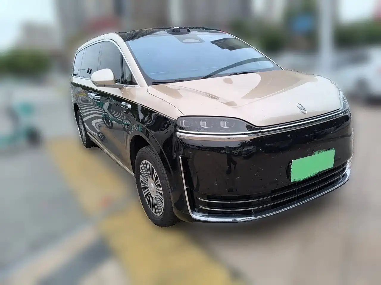 Фото 2 - Zhijie Zunjie MPV