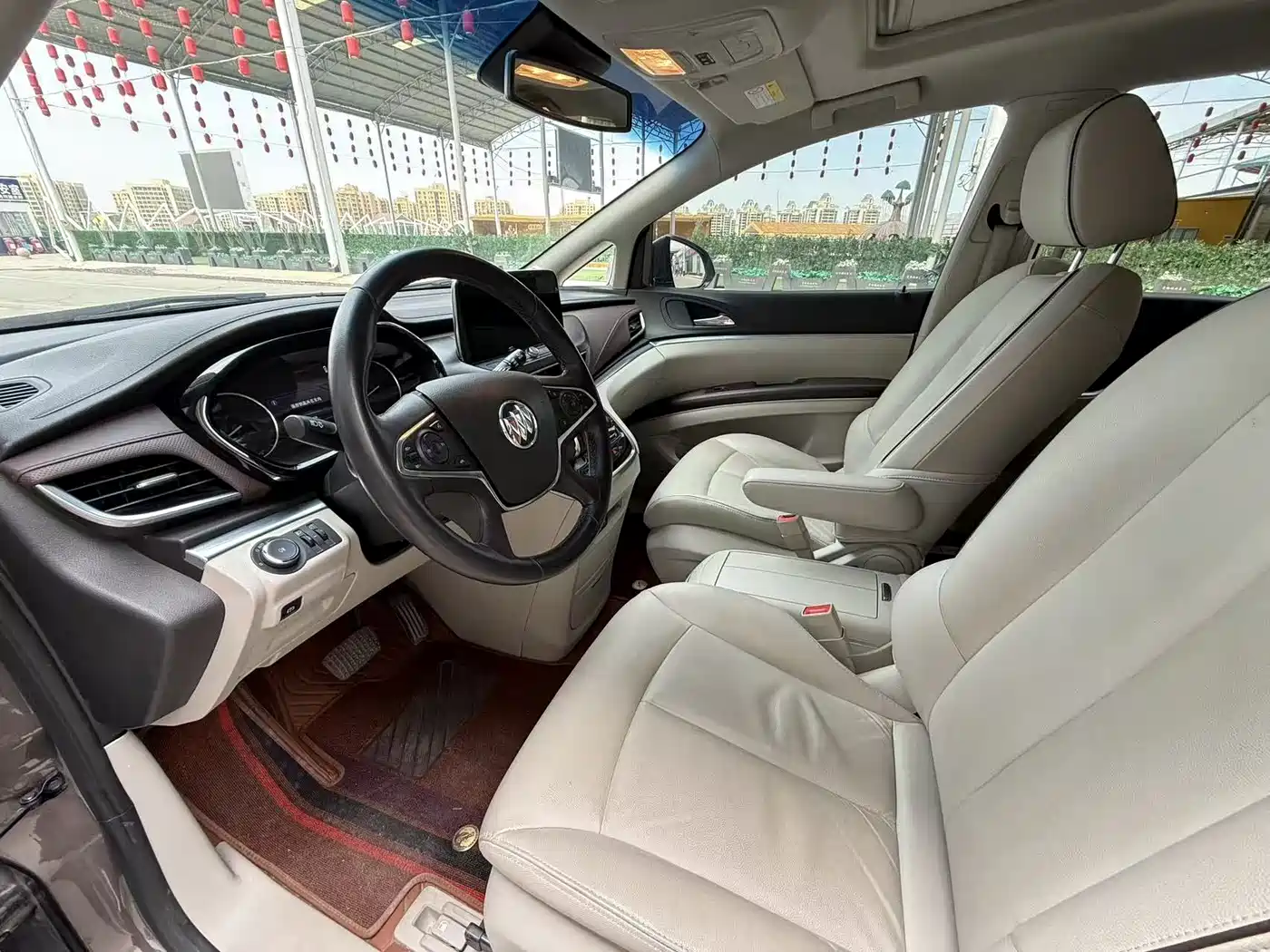 Buick GL8 2021 Land Business Class 652T Luxury фото 7