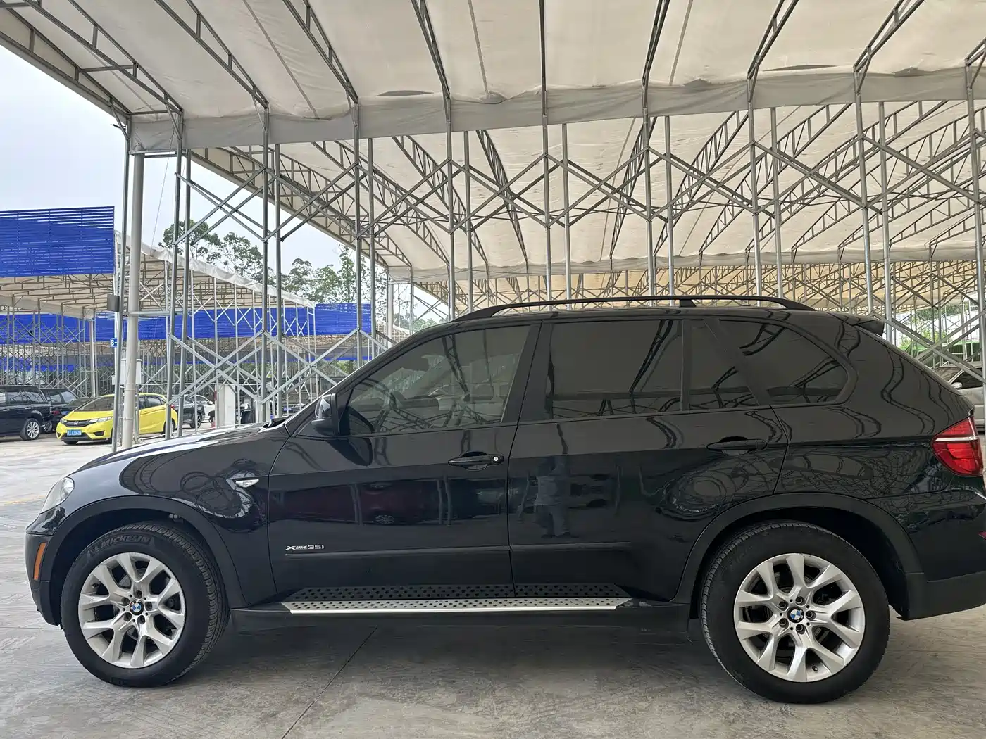 BMW X5 (Import) 2011 xDrive35i Luxury Edition фото 15