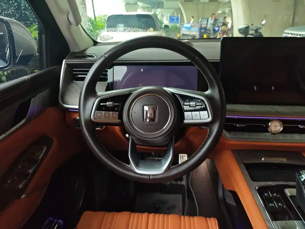 2025 Tank 500 EV