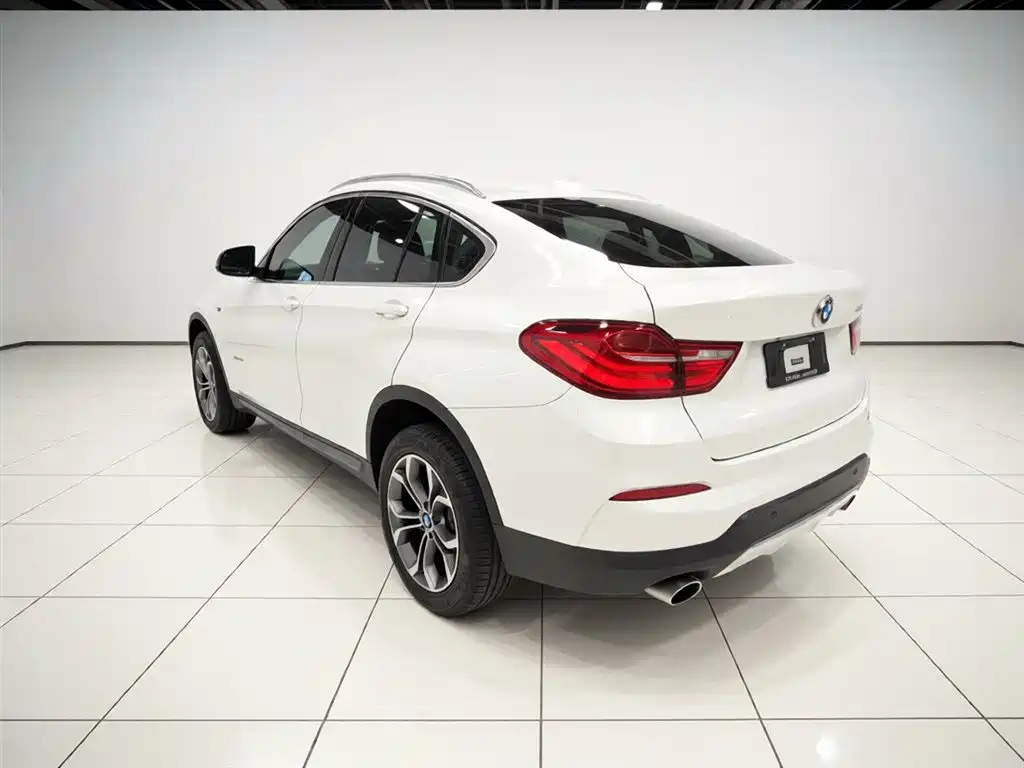 BMW X4 2014 xDrive20i X Design Package фото 4