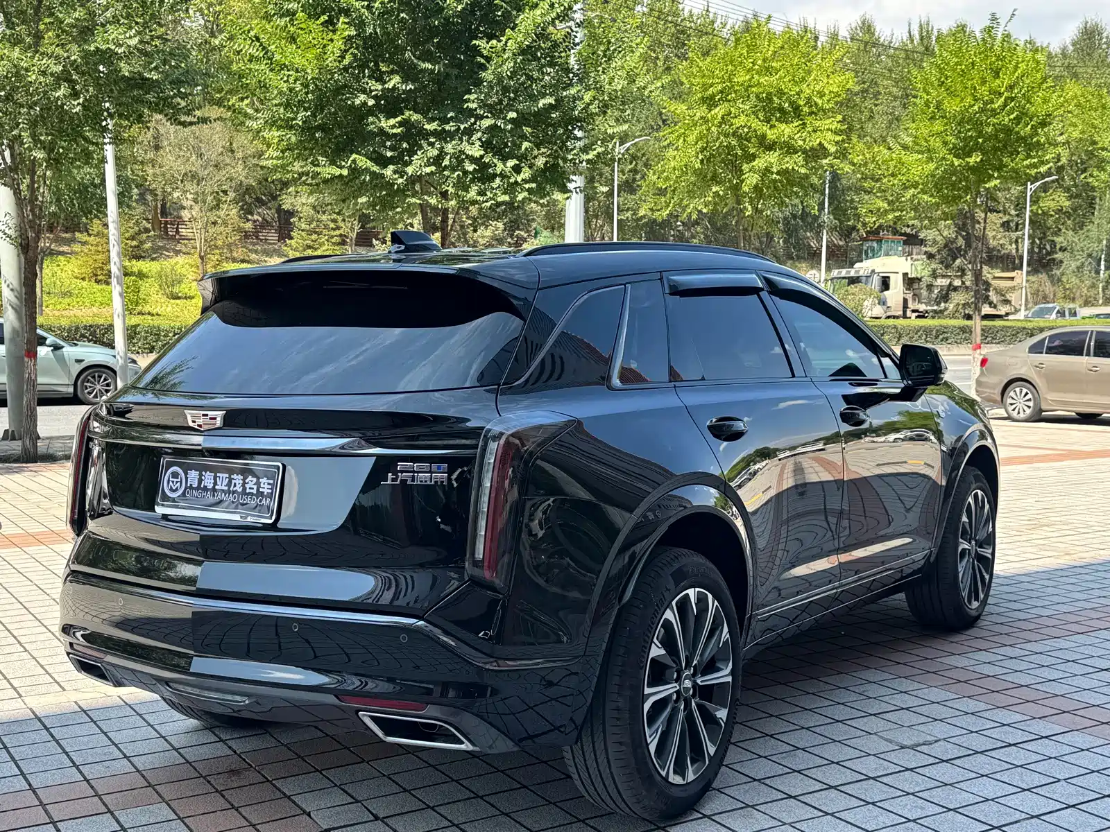 Фото 15 - Cadillac XT5
