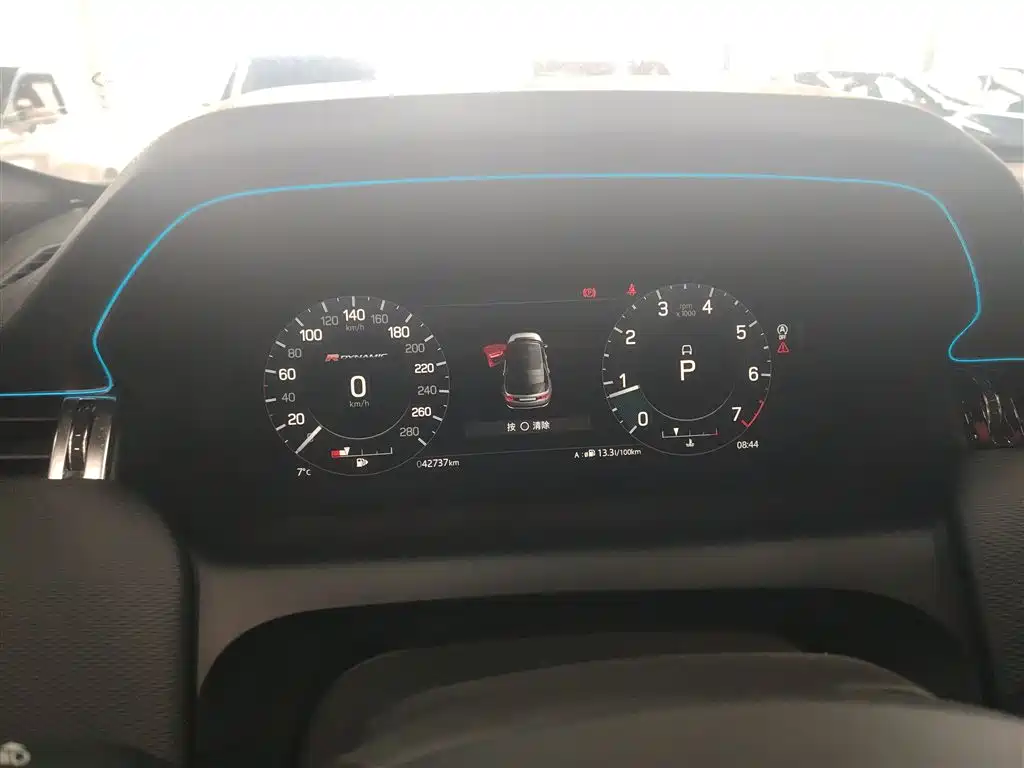 Land Rover Discovery Sport 2022 Model 249PS R-Dynamic S Performance Edition 5-Seater фото 12