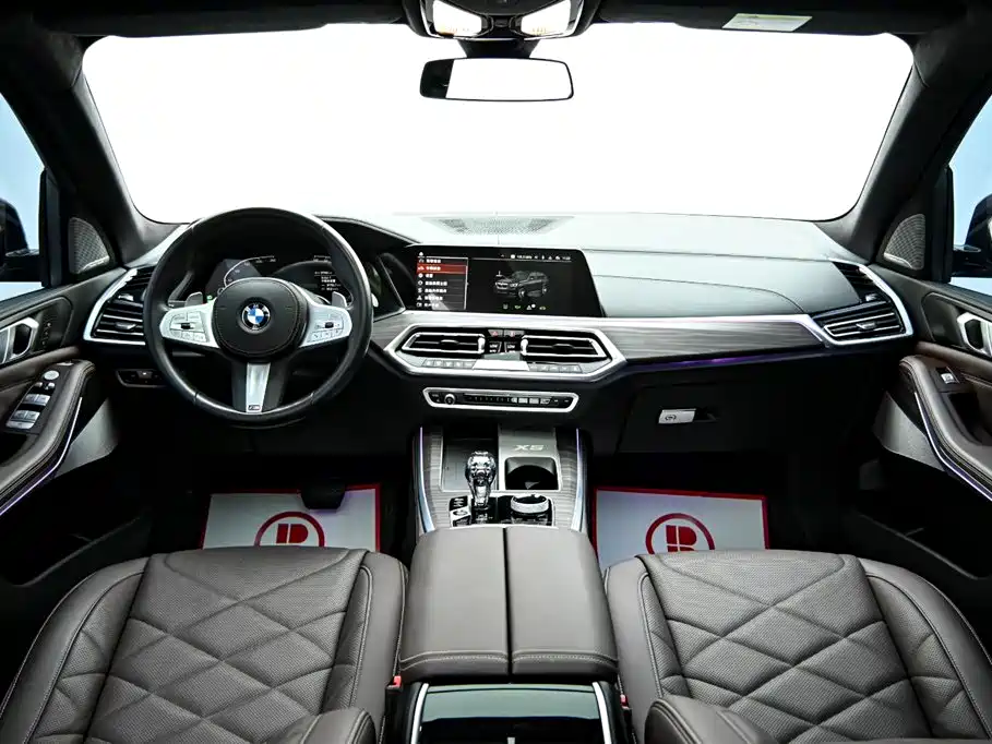 BMW X5 2022 Facelift xDrive 40Li M Sport Package фото 14