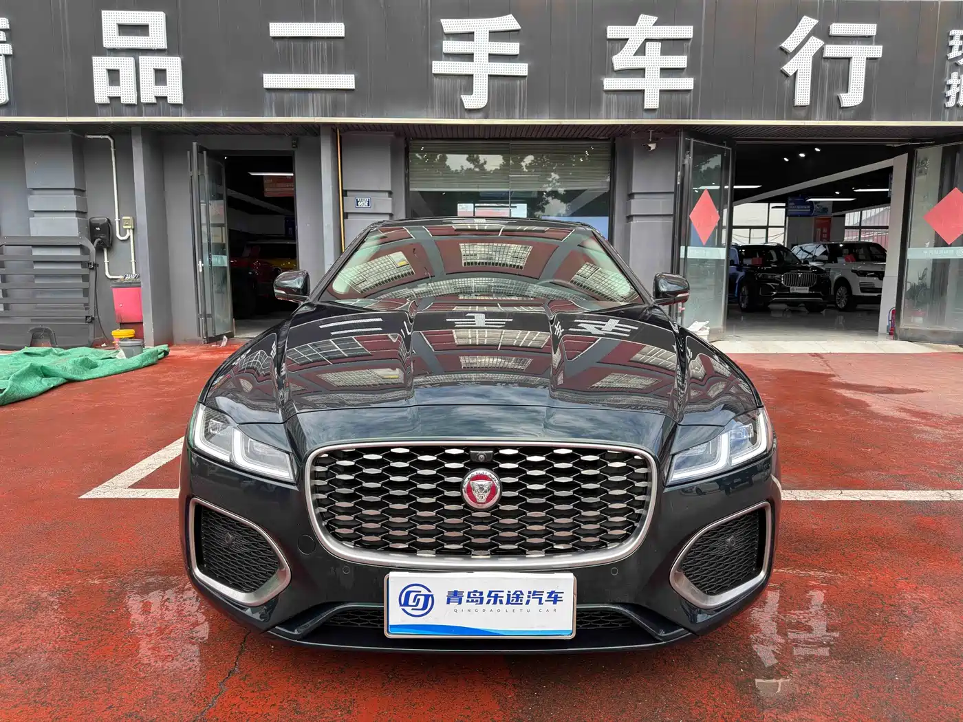 Jaguar XFL