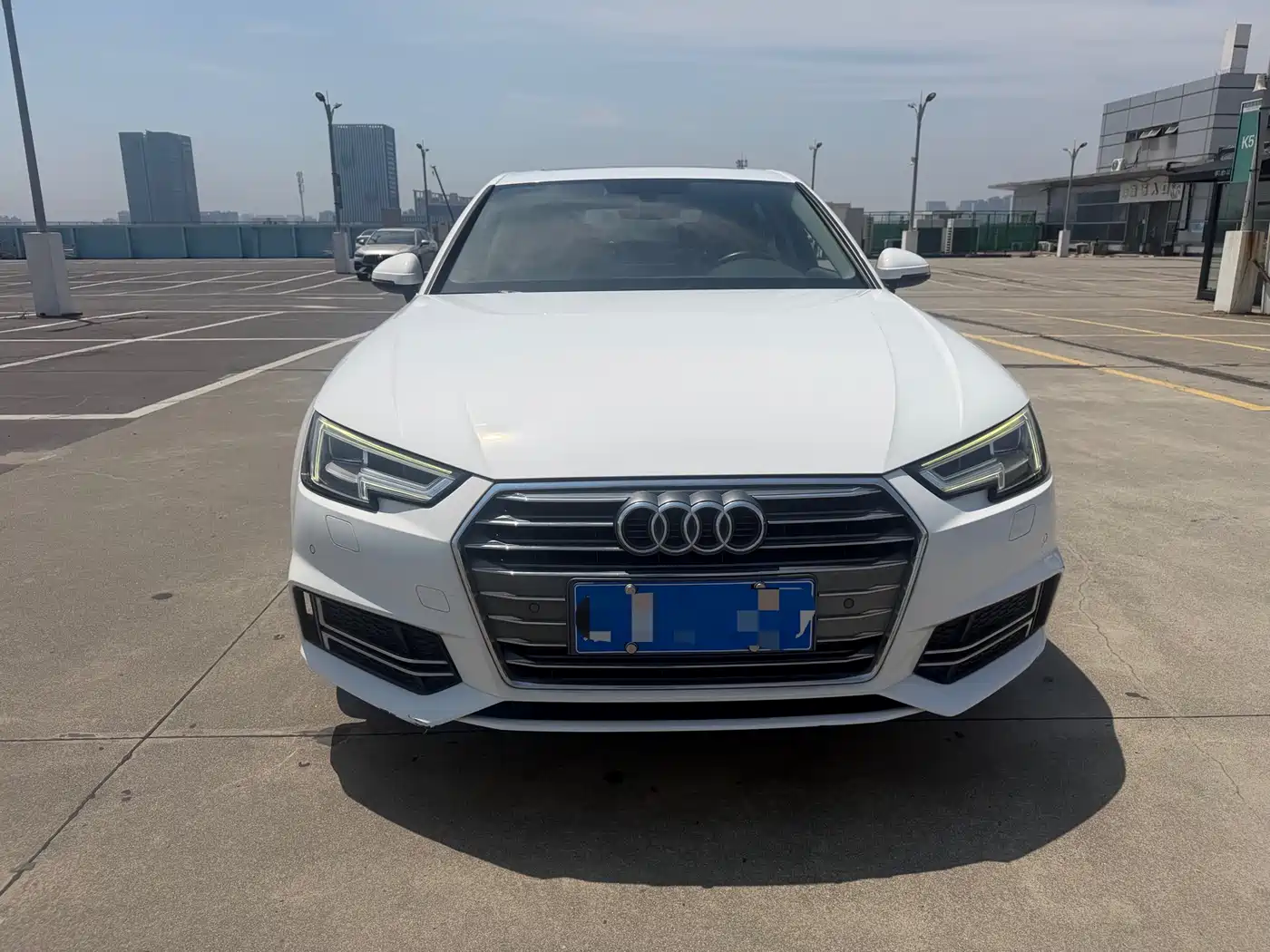 Audi A4L 2018 30th Anniversary 40 TFSI Fashion фото 2