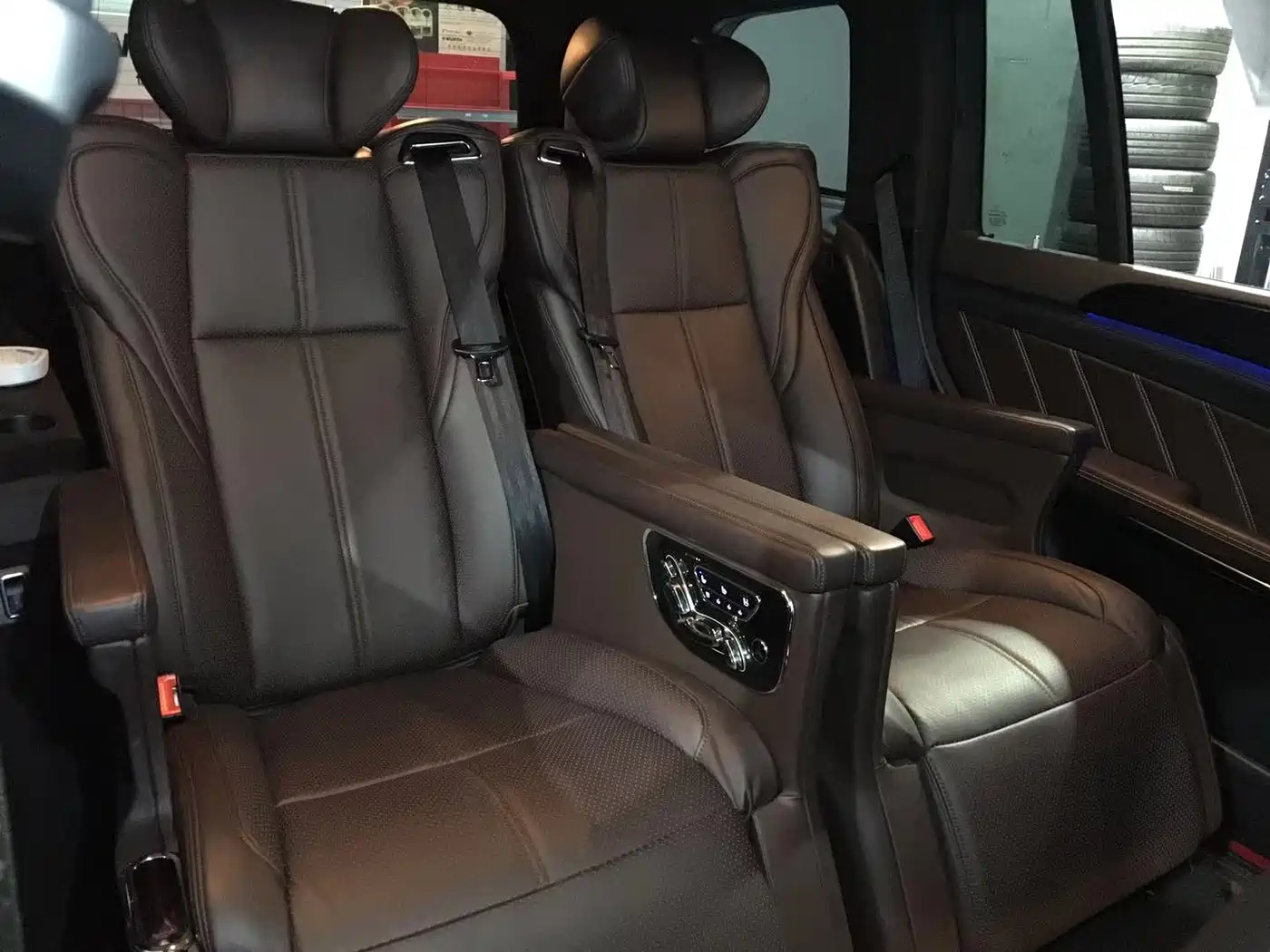 Mercedes-Benz GLS AMG 2017 AMG GLS 63 4MATIC фото 19