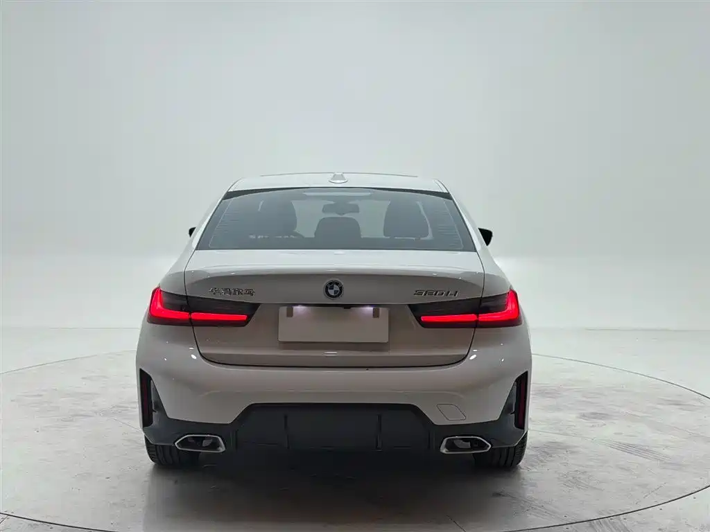 BMW 3 Series 2023 320Li M Sport Package фото 5