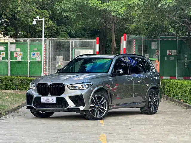 BMW X5M