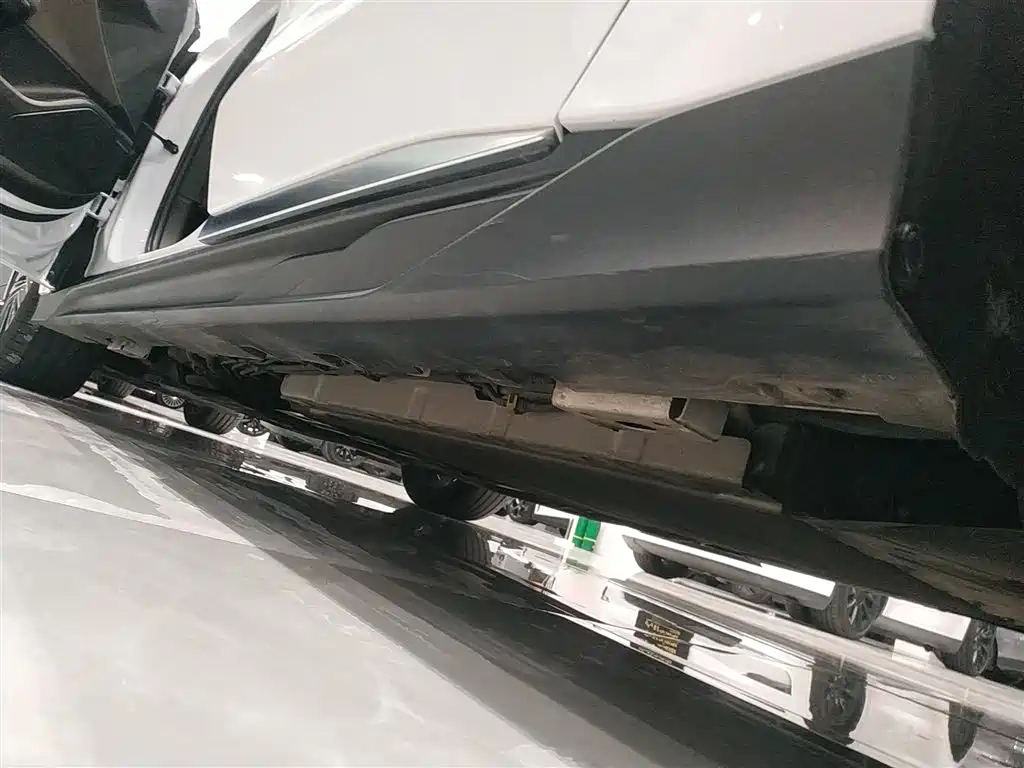 BYD Han 2023 DM-i Champion Edition 121KM Premium фото 22
