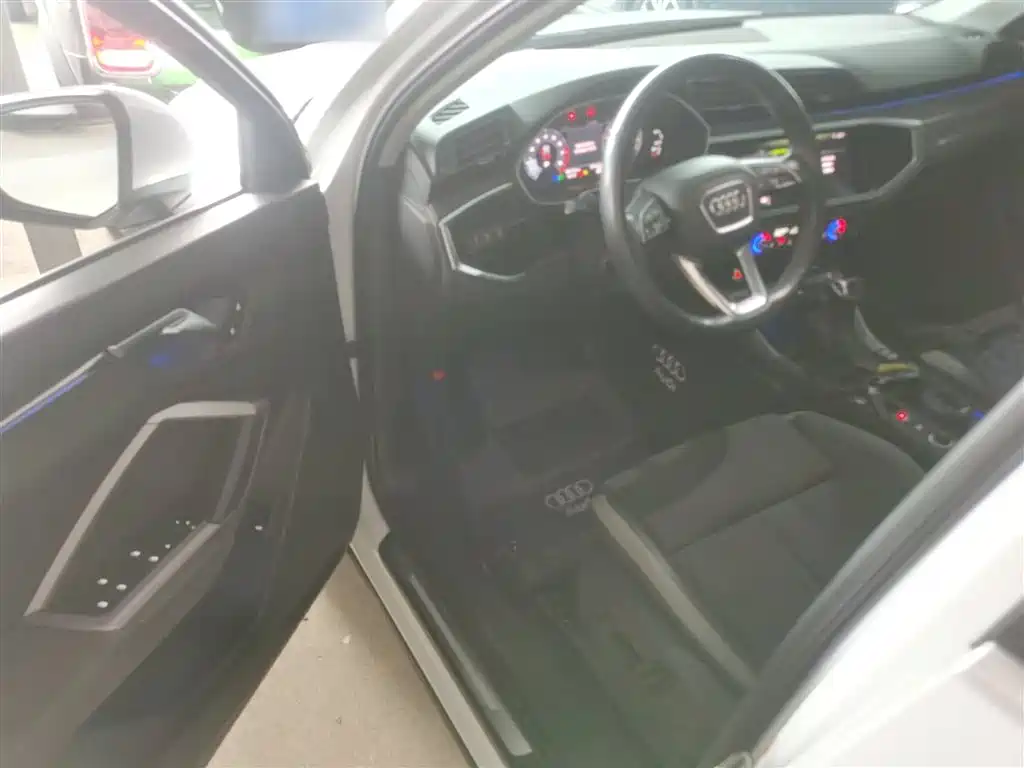 Audi Q3 2021 35 TFSI Progressive Sport фото 16
