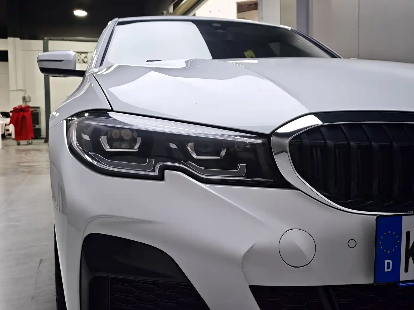 BMW 3 Series 2021 325Li M Sport Package фото 6