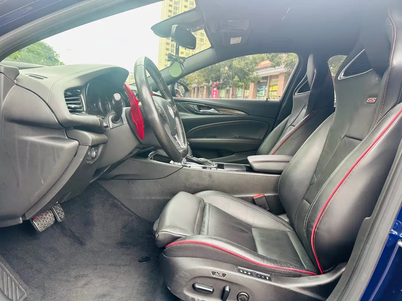 Buick Regal 2017 GS 28T Luxury Type фото 4