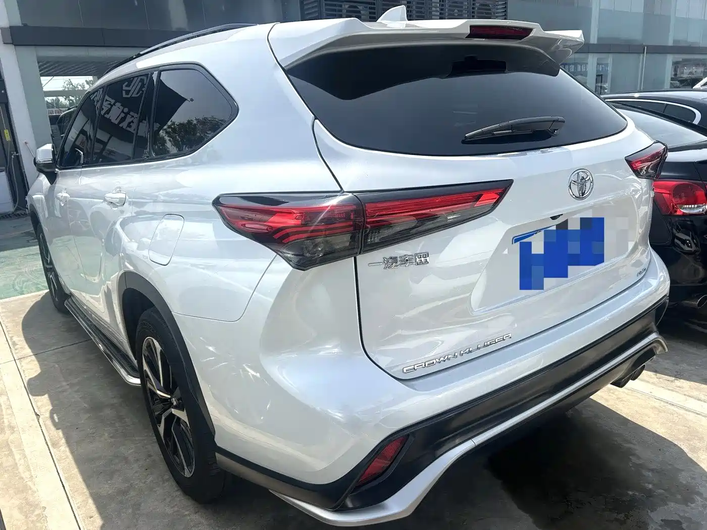 Toyota Crown Kluger 2022 2.0T 4WD Sporty Edition фото 6