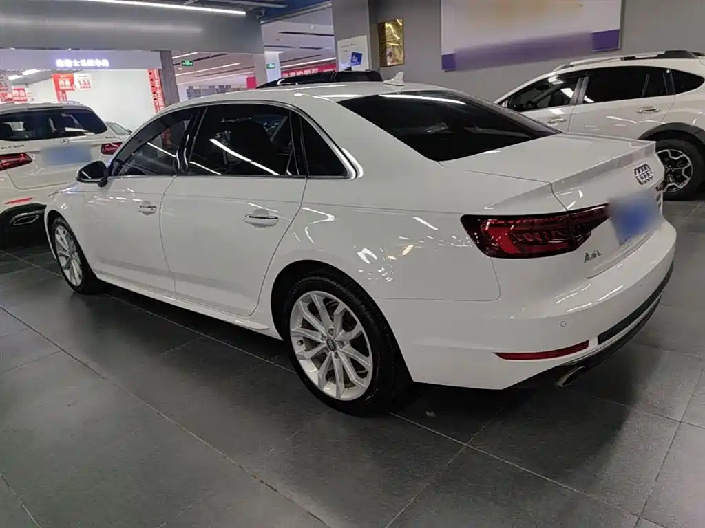 Audi A4L 2018 30th Anniversary 40 TFSI Progressive фото 5