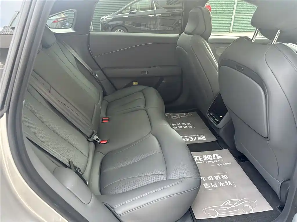 XPeng P7+ 2025 Extended Range фото 9