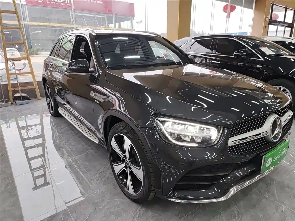 Mercedes-Benz GLC 2022 Facelift GLC 300 L 4MATIC Dynamic Collector's Edition фото 4