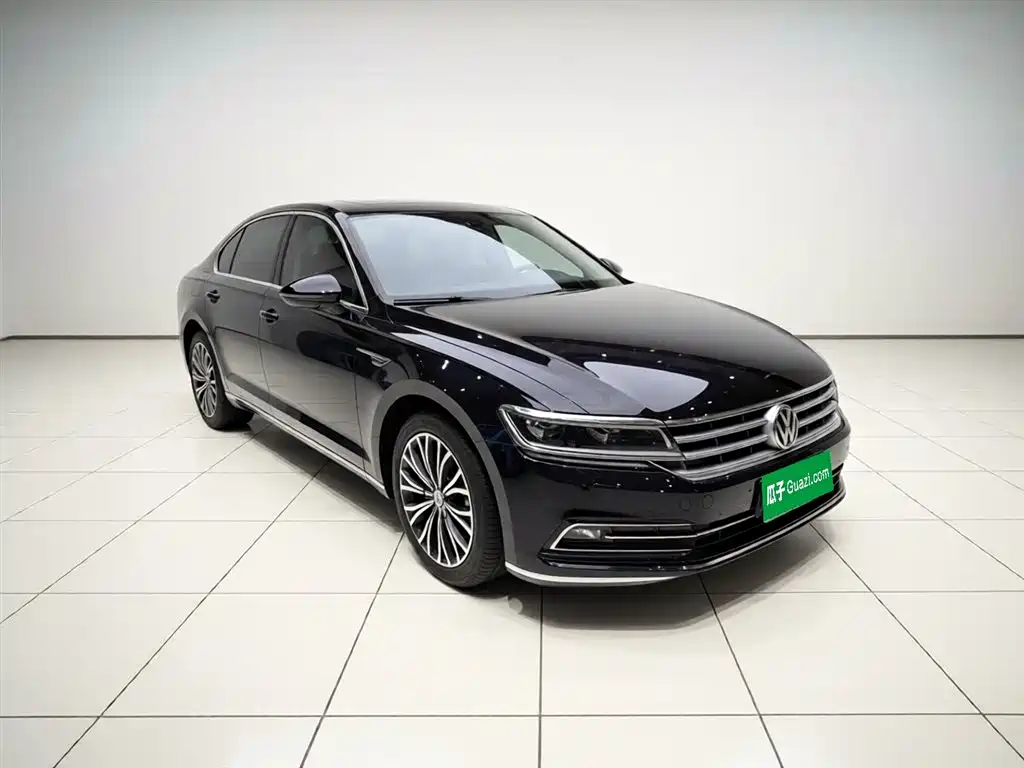 Volkswagen Phideon 2019 380TSI 2WD Business Edition China VI фото 3