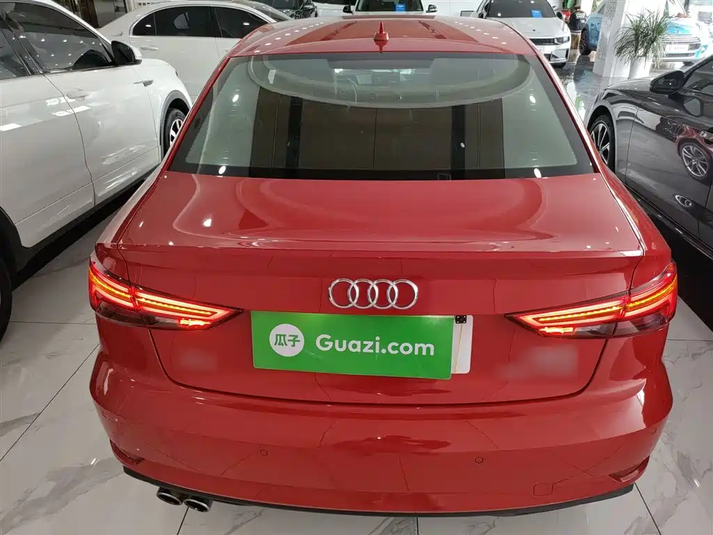 Audi A3 2018 30th Anniversary Limousine 35 TFSI Progressive фото 6
