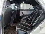Photo 9 - Volkswagen T-ROC