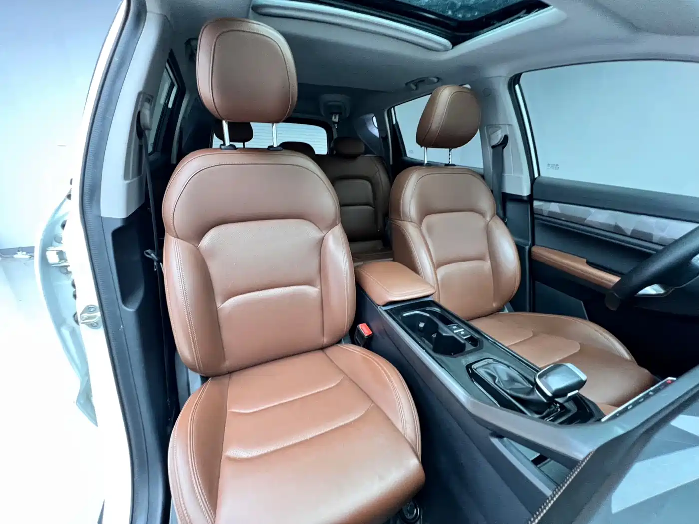 GEELY AUTOMOBILE VISION X6